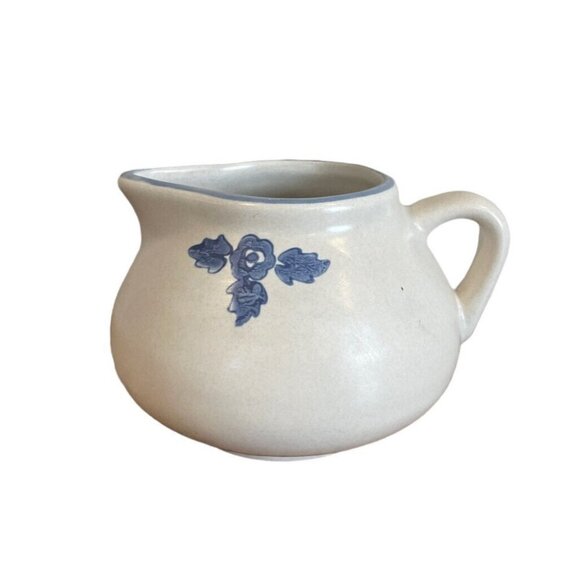 Pfaltzgraff Yorktowne Gravy Sauce Boat Pitcher Blue Gray Stoneware 7-414 - Picture 1 of 9